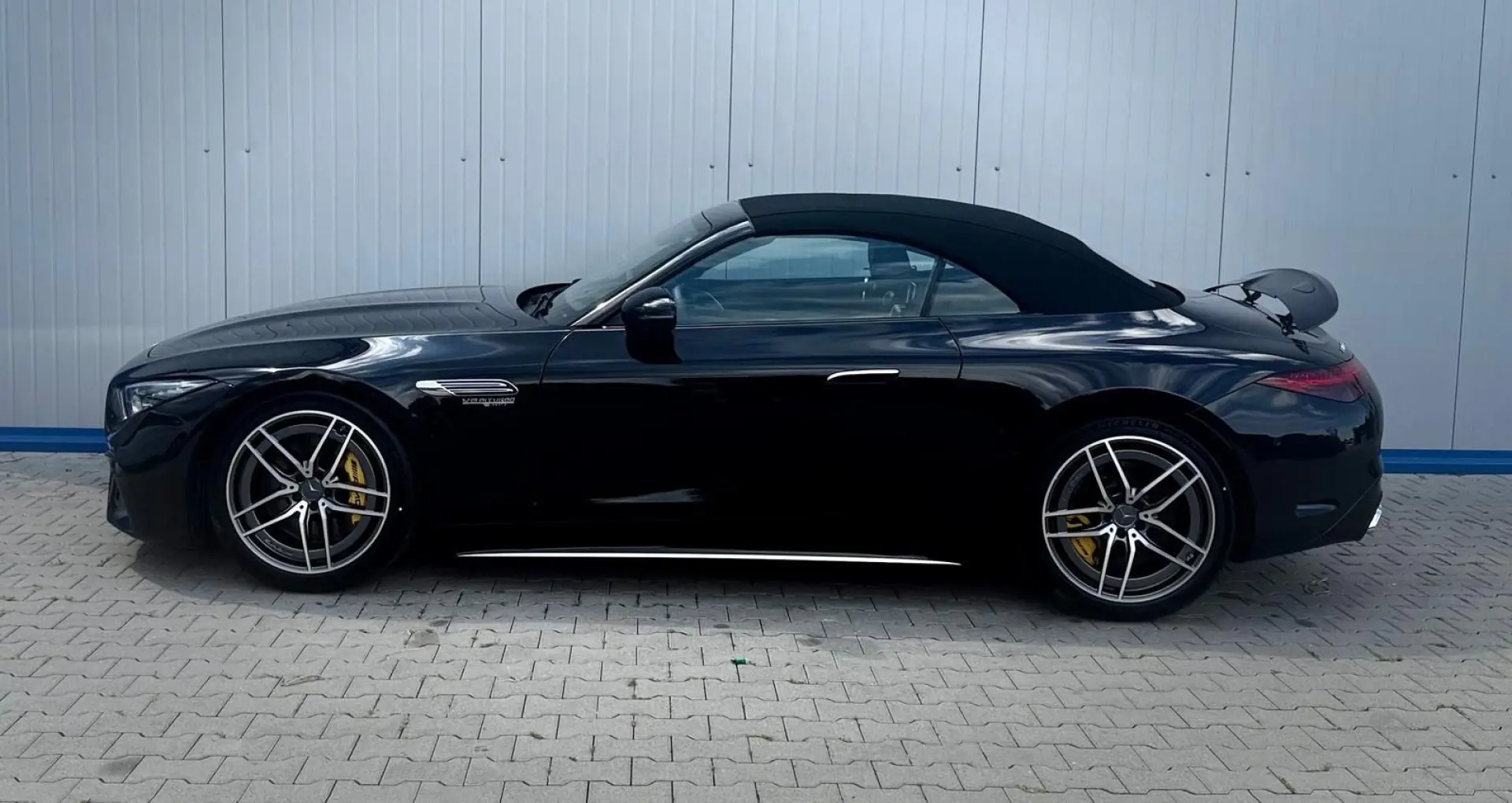 SL63 4MATIC  DISTRONIC HEAD-UP HINTERACHSLENKUNG