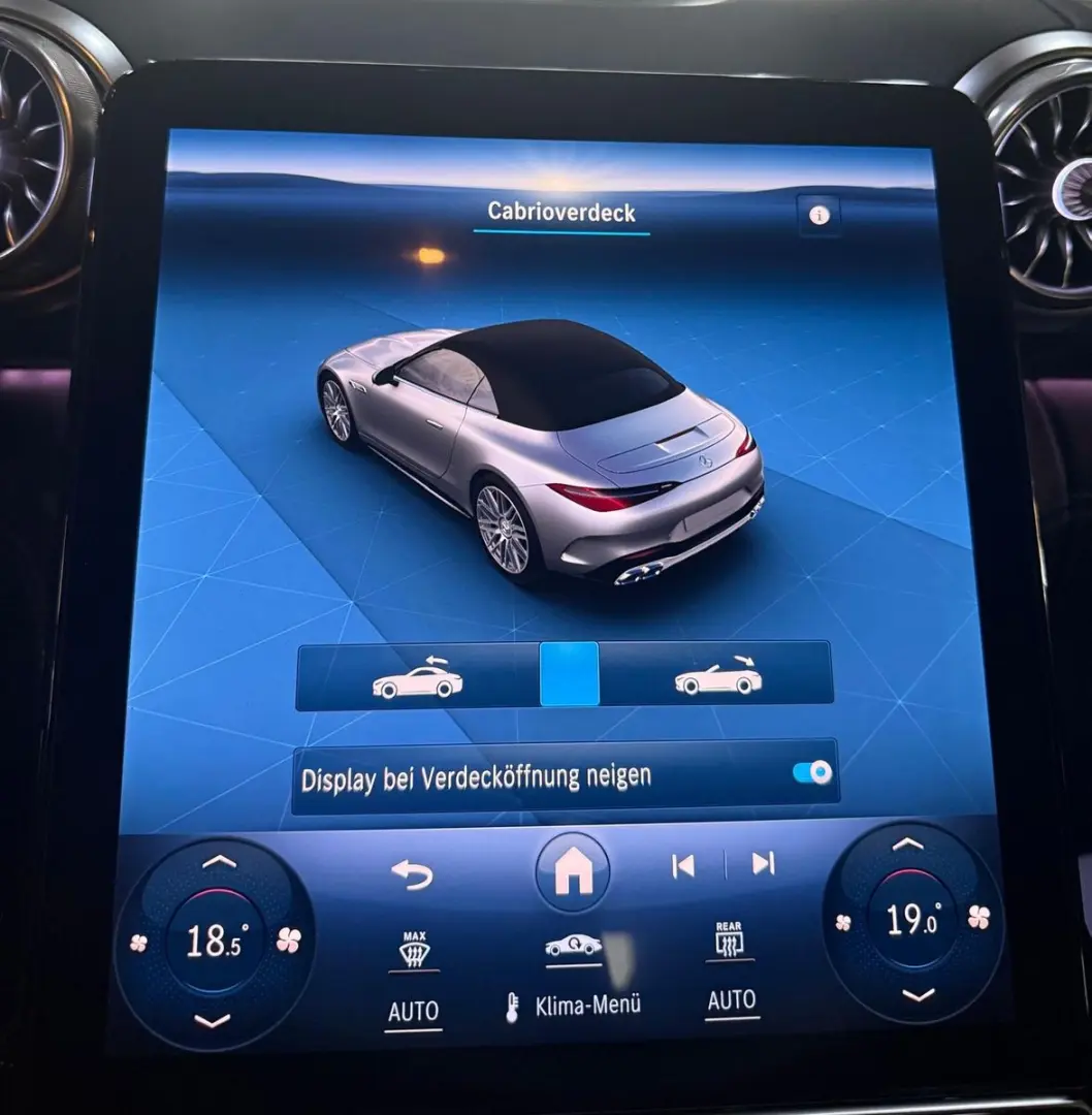 SL63 4MATIC  DISTRONIC HEAD-UP HINTERACHSLENKUNG