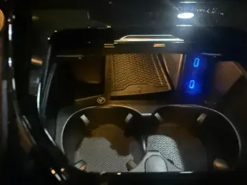 SL63 4MATIC  DISTRONIC HEAD-UP HINTERACHSLENKUNG