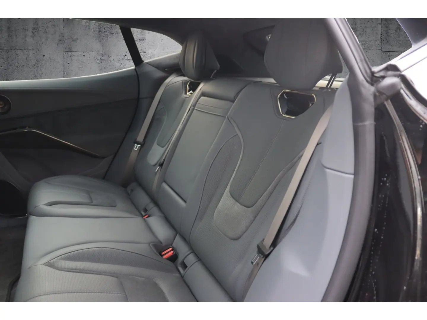 Eletre R  Sonderleasing   Lotus Leipzig