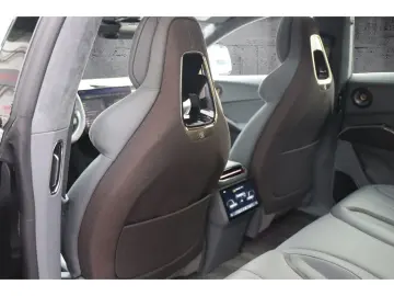 Eletre R  Sonderleasing   Lotus Leipzig