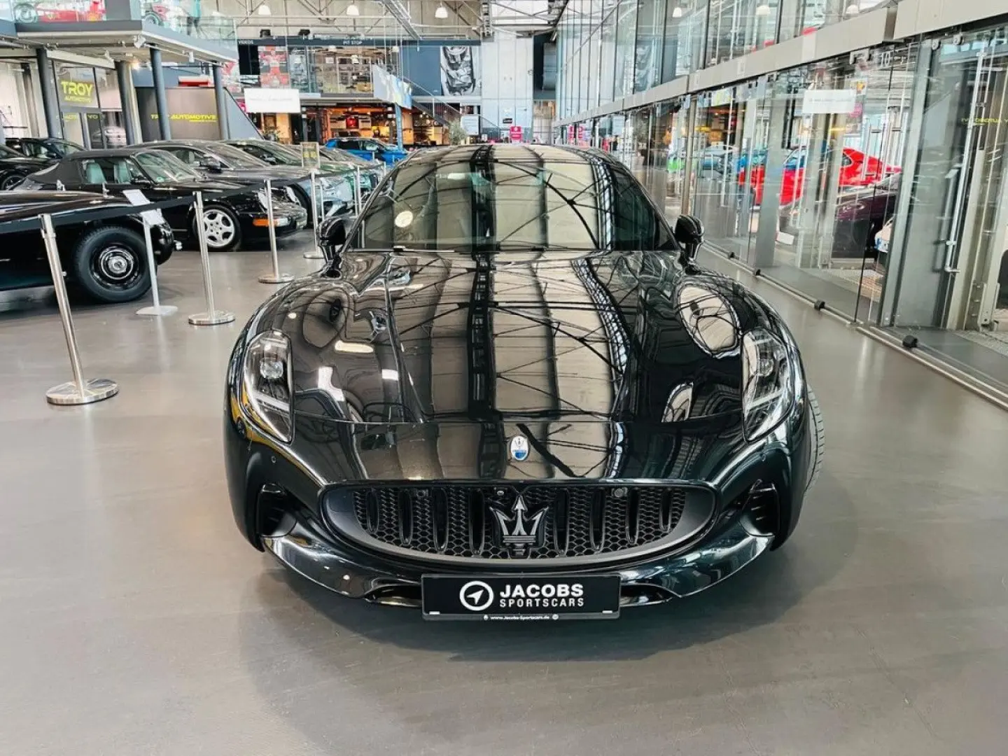 Granturismo FOLGORE 761PS BEV AWD MY24 Navi LED