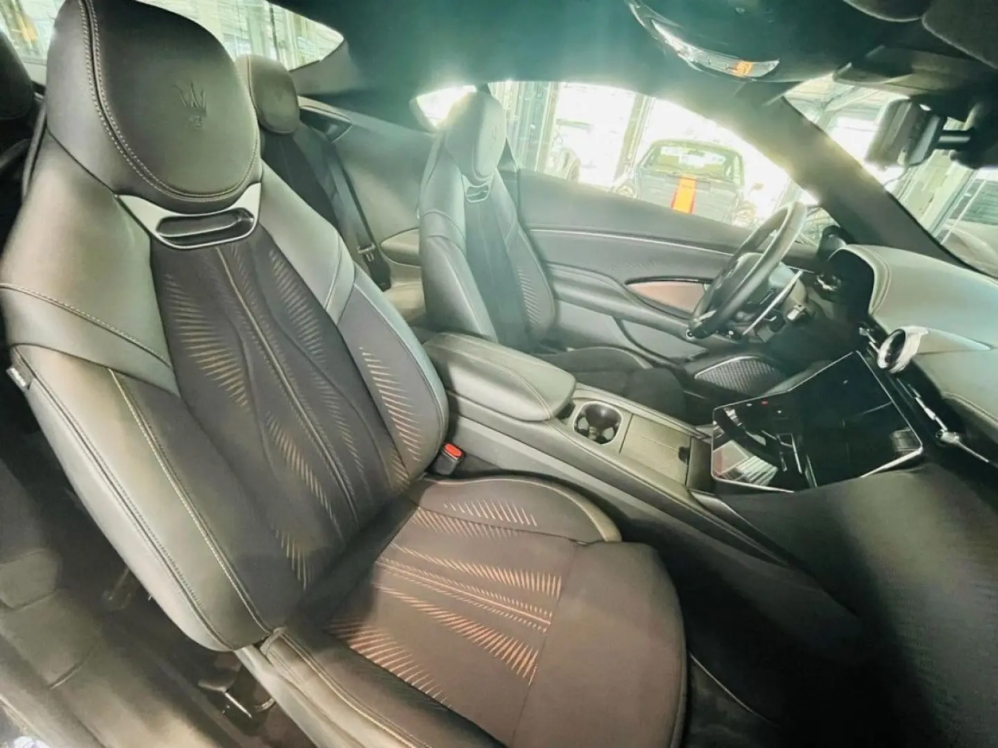 Granturismo FOLGORE 761PS BEV AWD MY24 Navi LED