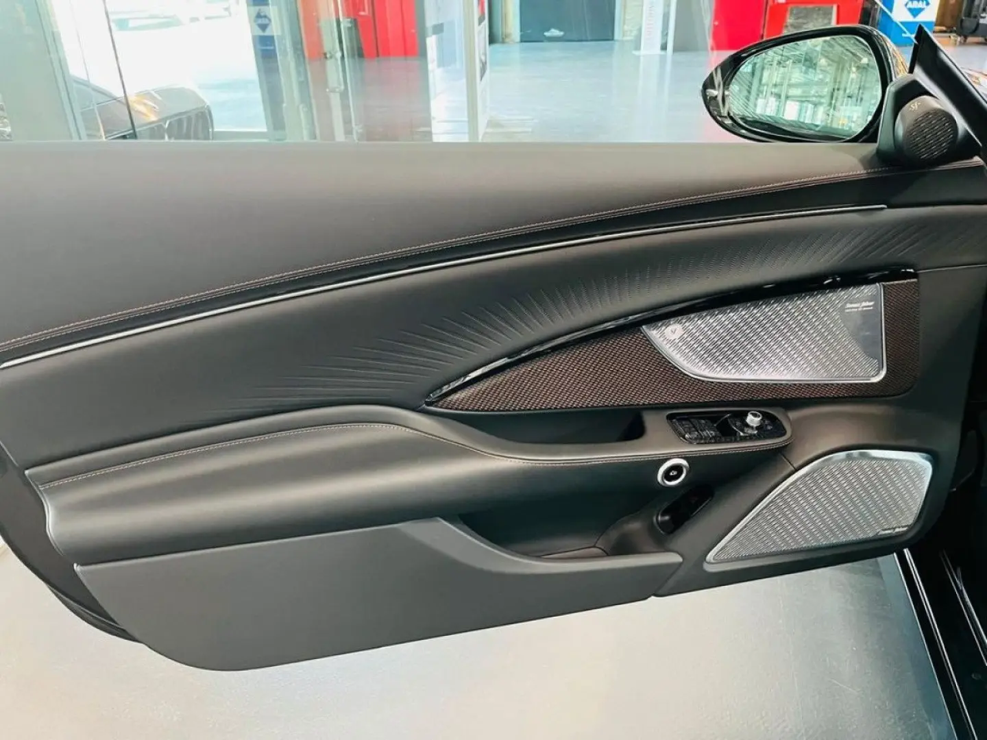 Granturismo FOLGORE 761PS BEV AWD MY24 Navi LED