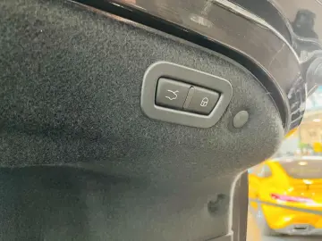 Granturismo FOLGORE 761PS BEV AWD MY24 Navi LED