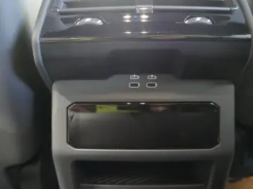 M5 Limousine M-Drive-Pack B&W CarbonKeramik AHK