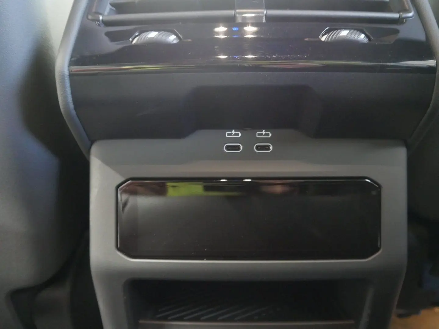 M5 Limousine M-Drive-Pack B&W CarbonKeramik AHK