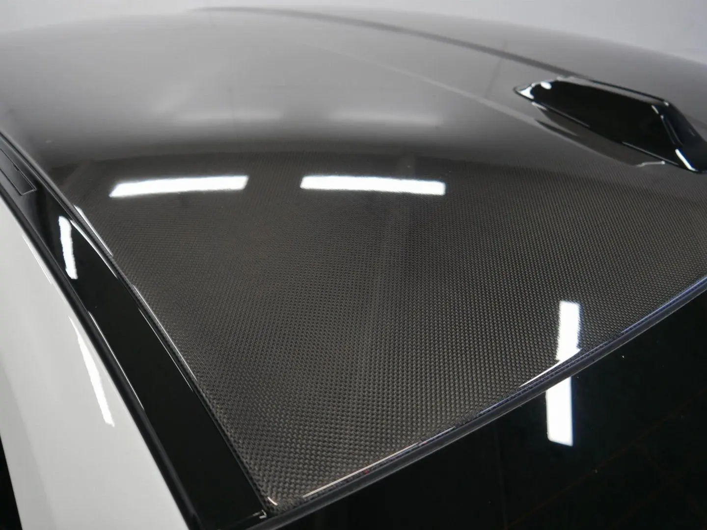 M5 Limousine M-Drive-Pack B&W CarbonKeramik AHK