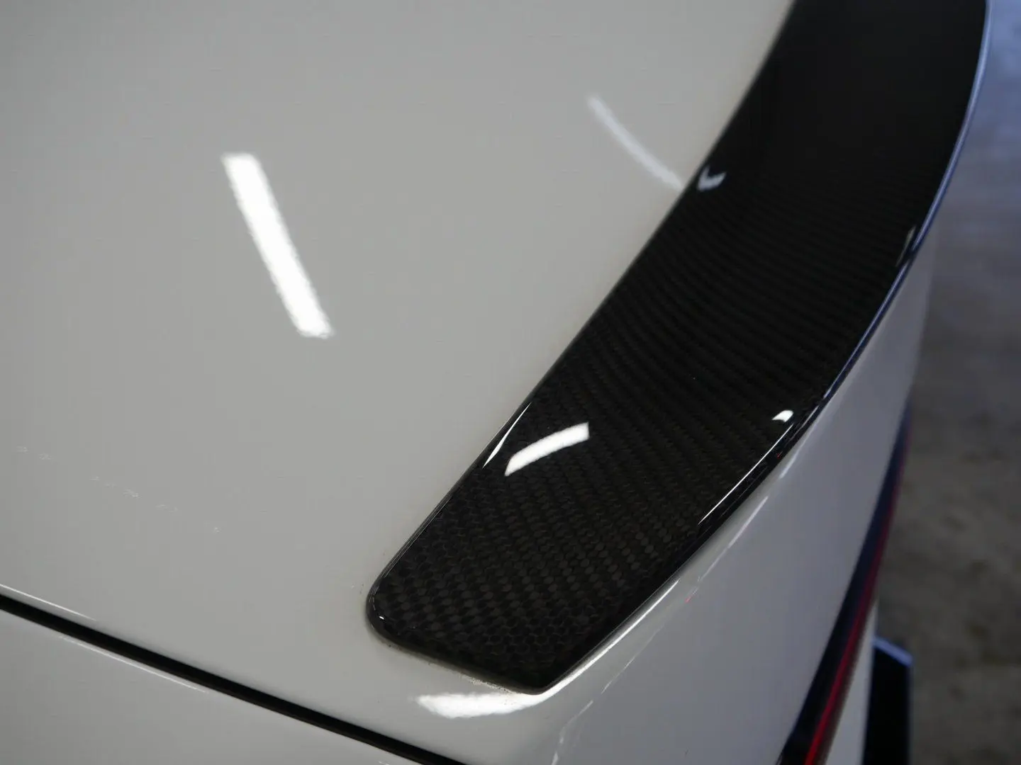 M5 Limousine M-Drive-Pack B&W CarbonKeramik AHK