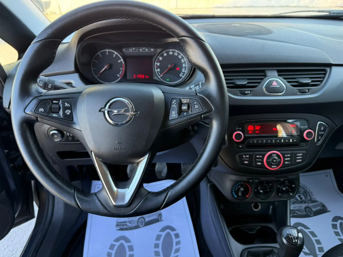 Opel Corsa1.2 Benzină  2015  Euro 6