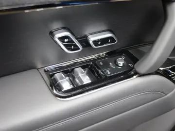 Range Rover Sport P460e Dynamic HSE PHEV   SV Ul