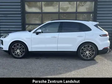 Cayenne E-Hybrid   BOSE   Head-Up   HD-Matrix