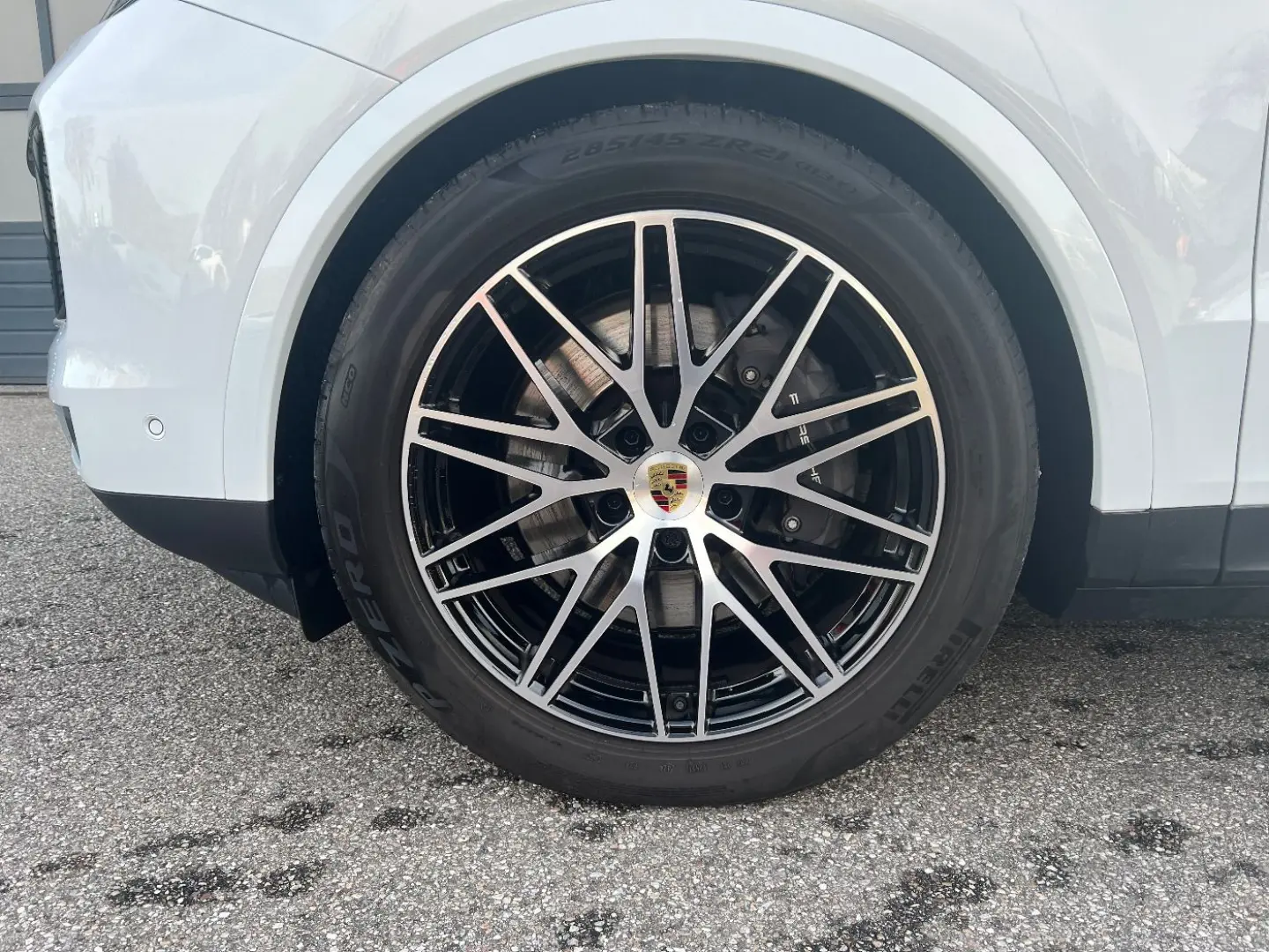 Cayenne E-Hybrid   BOSE   Head-Up   HD-Matrix