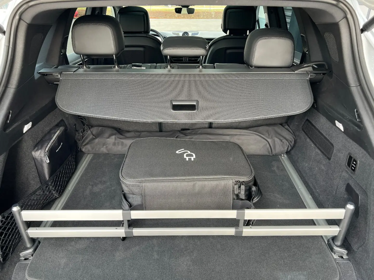 Cayenne E-Hybrid   BOSE   Head-Up   HD-Matrix