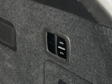 Cayenne E-Hybrid   BOSE   Head-Up   HD-Matrix