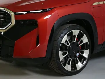 XM Einzelstück NP 201490.- B&W V-Max AHK 23Zoll