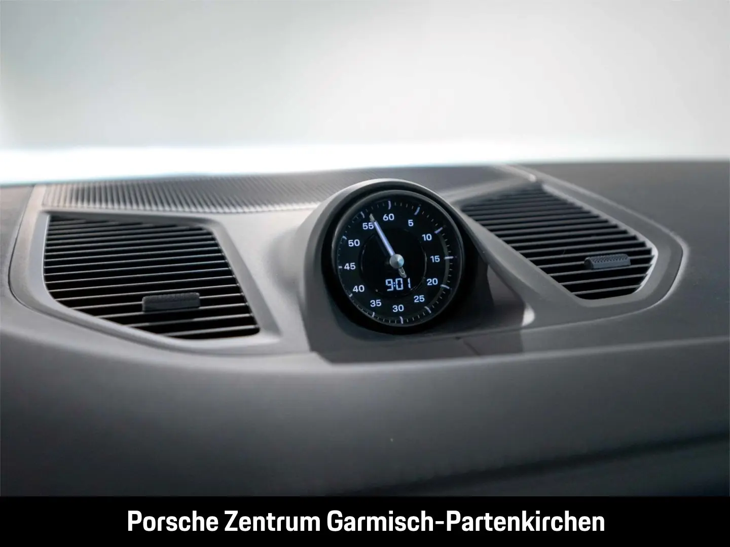 Cayenne E-Hybrid LenkradHZG Massagesitze 360