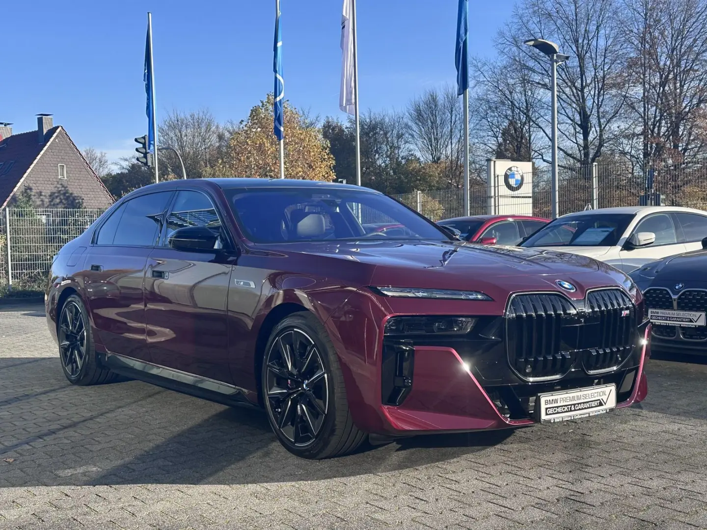 i7 M70 xDrive  B&W FondEntert UPE  EUR 217.630 -