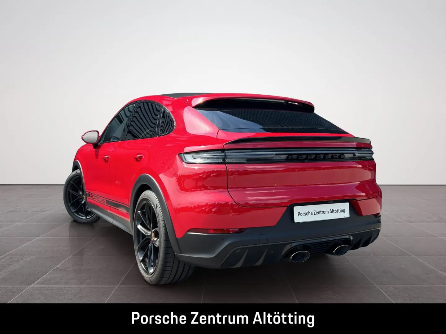Cayenne GTS Coupe   PDCC   Hinterachslenkung