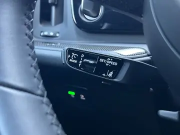 Cayenne GTS Coupe   PDCC   Hinterachslenkung