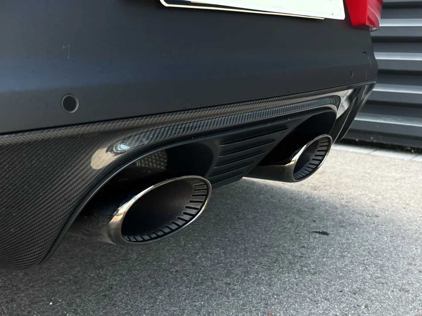 Cayenne GTS Coupe   PDCC   Hinterachslenkung