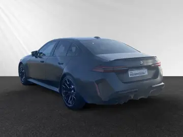 M5 Limousine  Frozen Deep Grey  M-DriversPackage