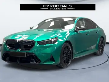 M5 xDrive Plug-In 727HP PANO B&O M-Drive Pro VAT