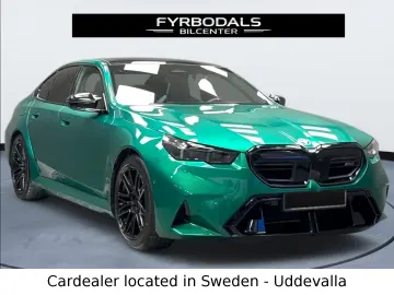 M5 xDrive Plug-In 727HP PANO B&O M-Drive Pro VAT