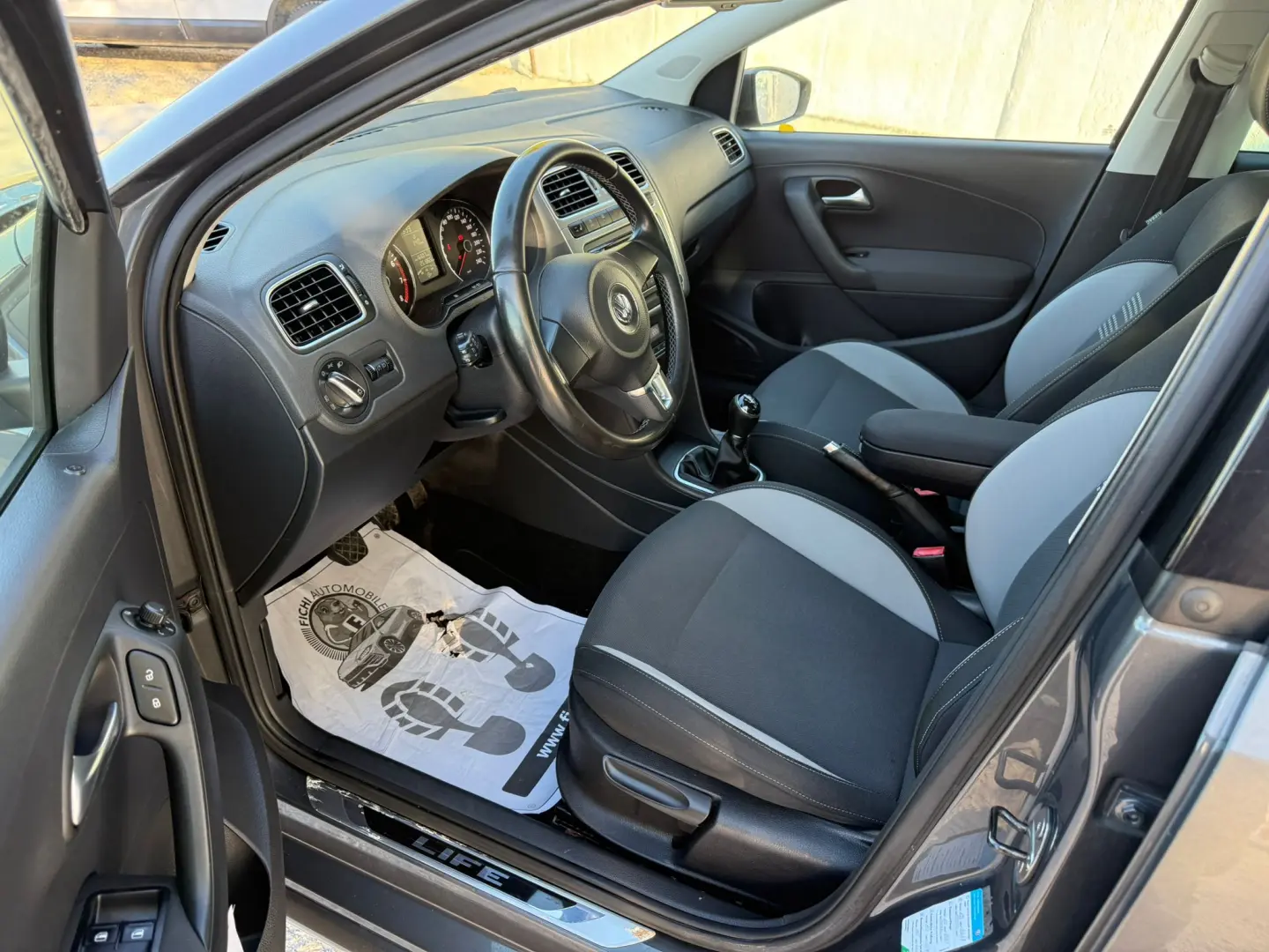 Volkswagen Polo 2013  1.2 benzină