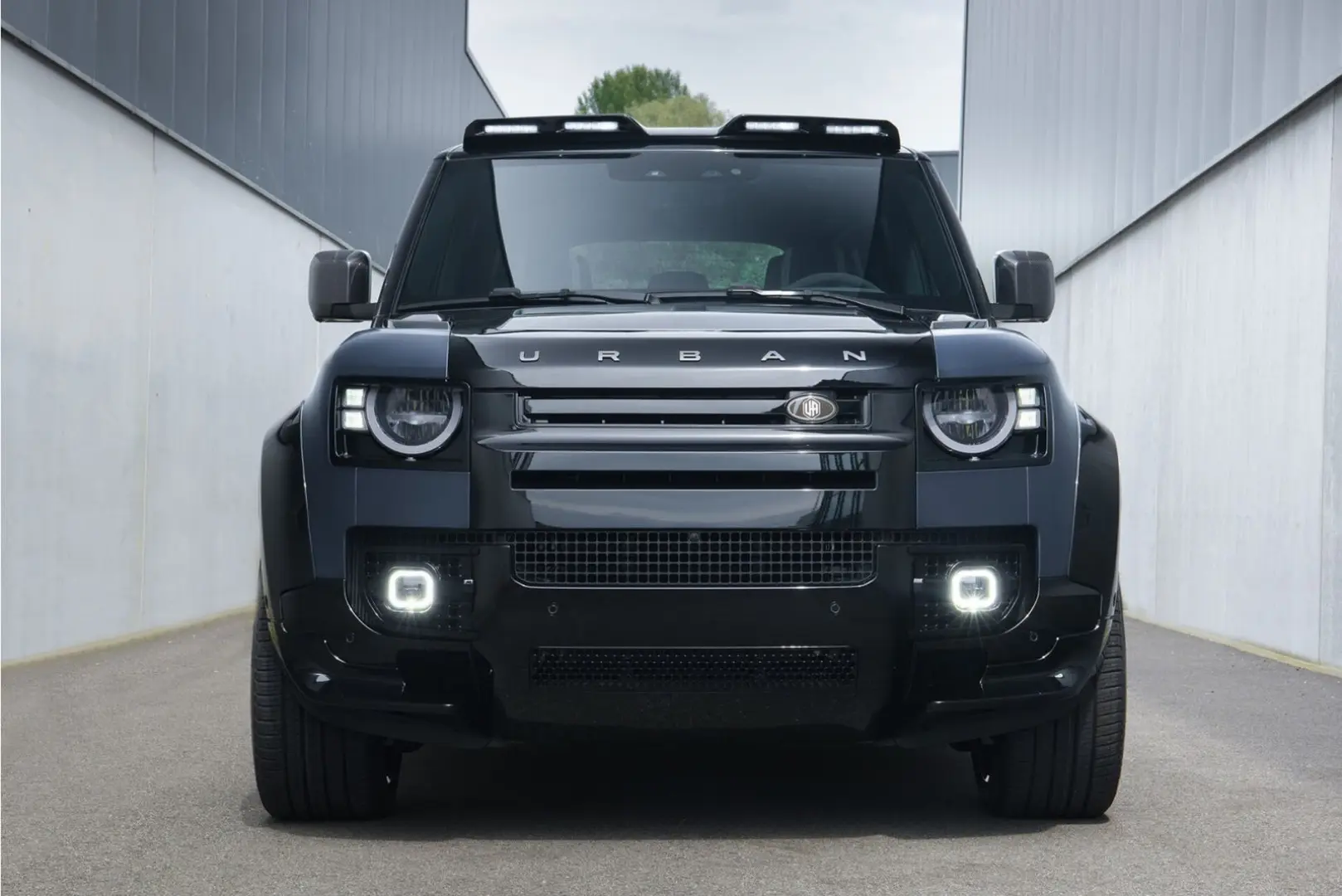 Defender P400e - URBAN WIDETRACK Defender P400e