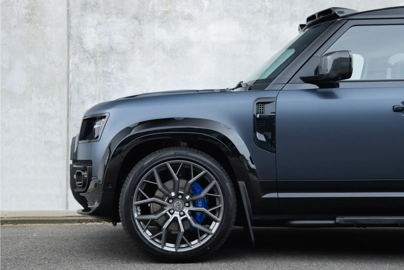 Defender P400e - URBAN WIDETRACK Defender P400e