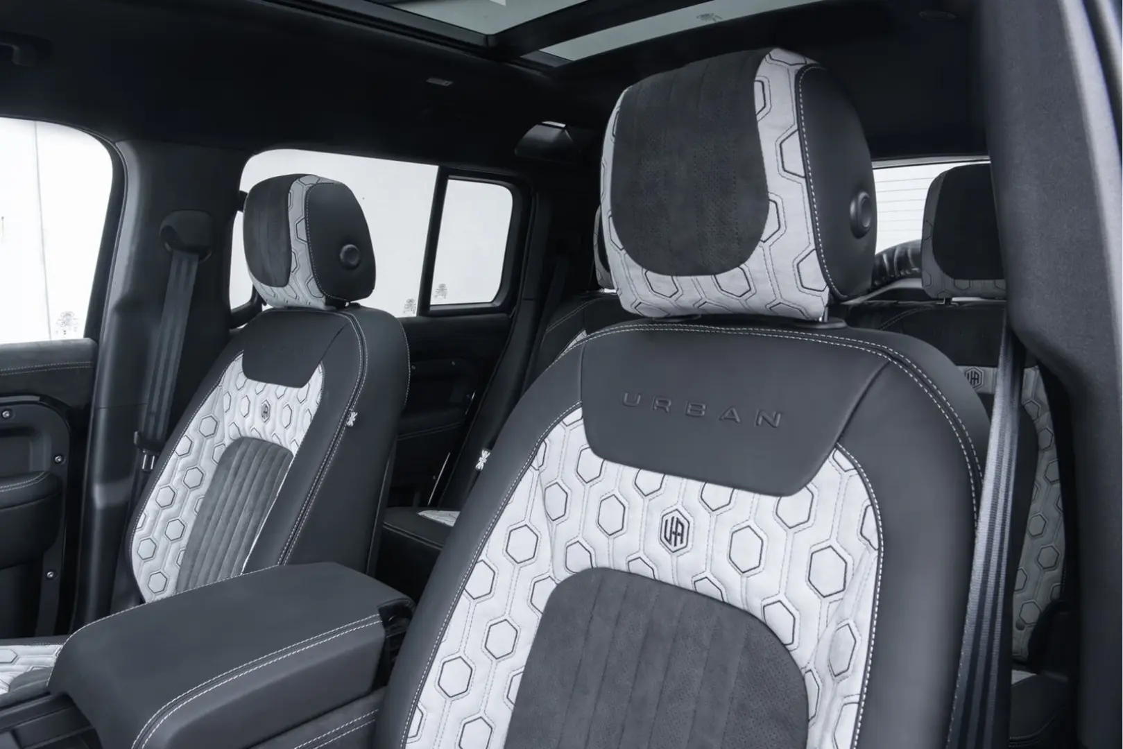 Defender P400e - URBAN WIDETRACK Defender P400e