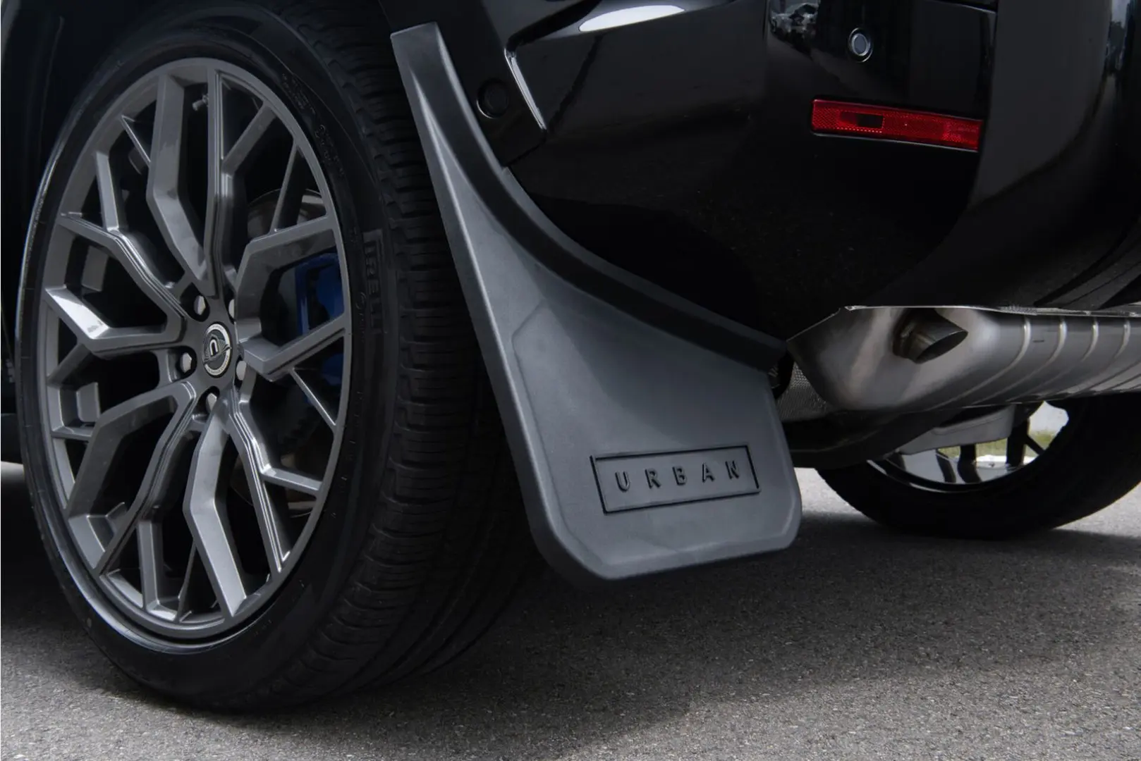 Defender P400e - URBAN WIDETRACK Defender P400e