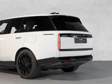 Range Rover P550e Autobiography  Shadow Line