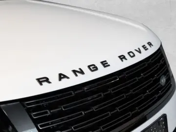 Range Rover P550e Autobiography  Shadow Line