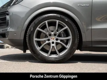 Cayenne E-Hybrid Sport-Chrono Panoramadach LED