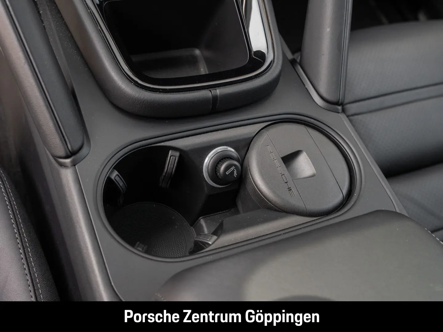 Cayenne E-Hybrid Sport-Chrono Panoramadach LED