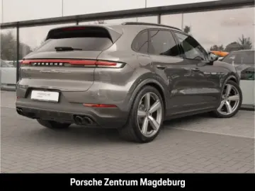 Cayenne E-Hybrid PANO BOSE HD-MATRIX INNO PASM