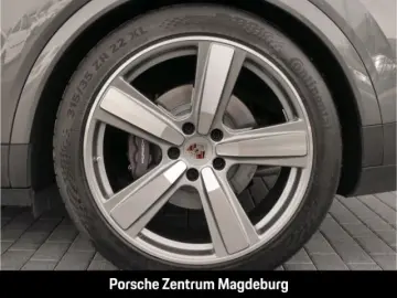 Cayenne E-Hybrid PANO BOSE HD-MATRIX INNO PASM