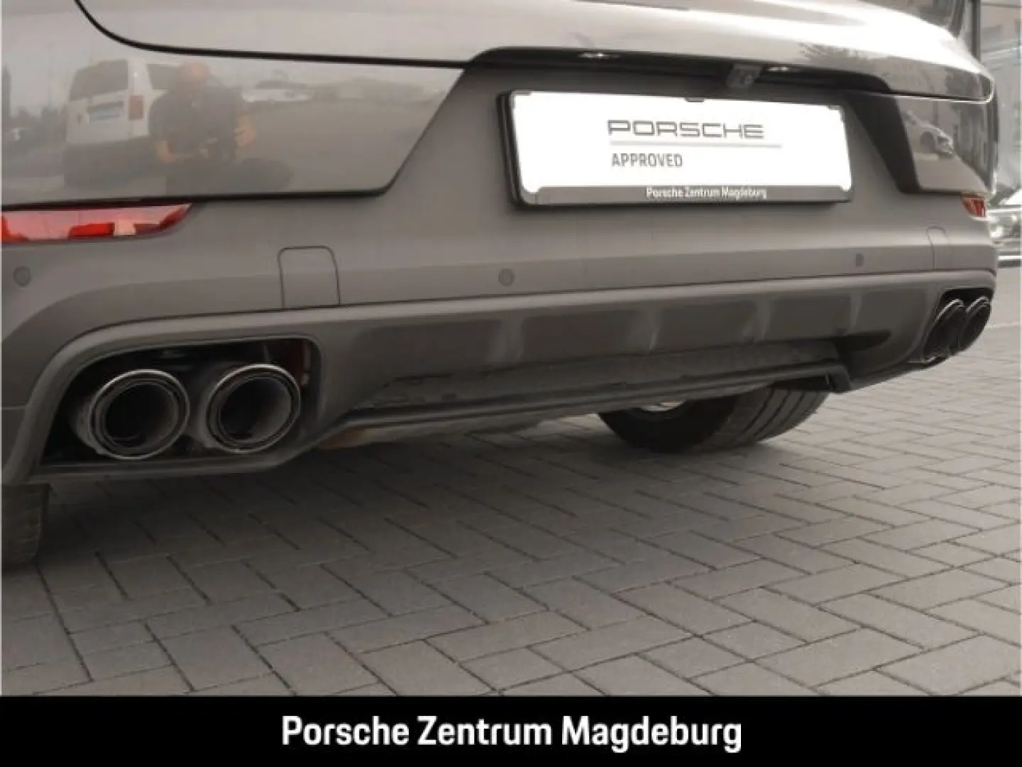 Cayenne E-Hybrid PANO BOSE HD-MATRIX INNO PASM