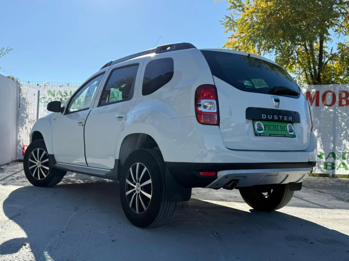 Dacia Duster 2015  1.2 Benzina  Piele  Navi