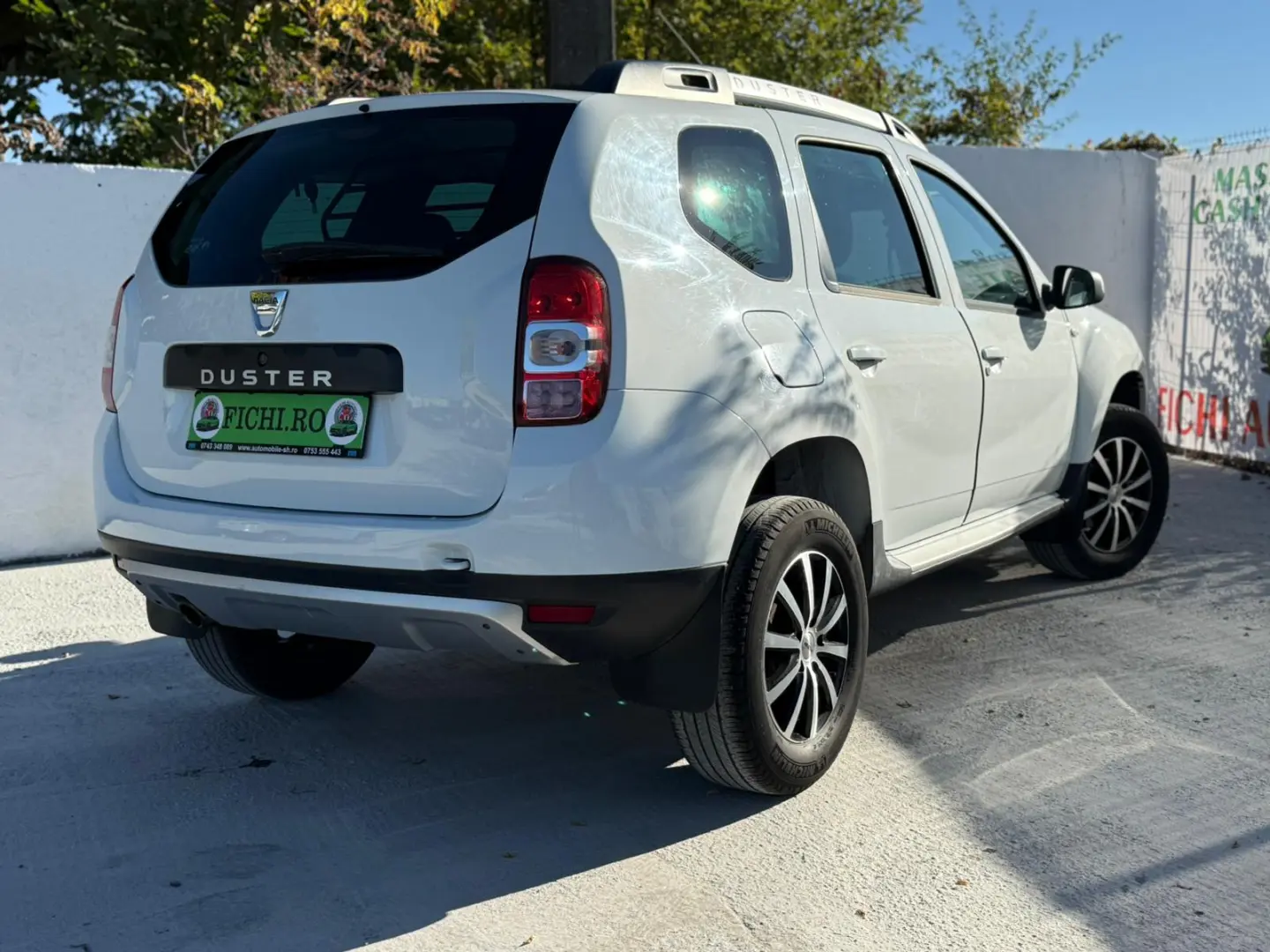 Dacia Duster 2015  1.2 Benzina  Piele  Navi