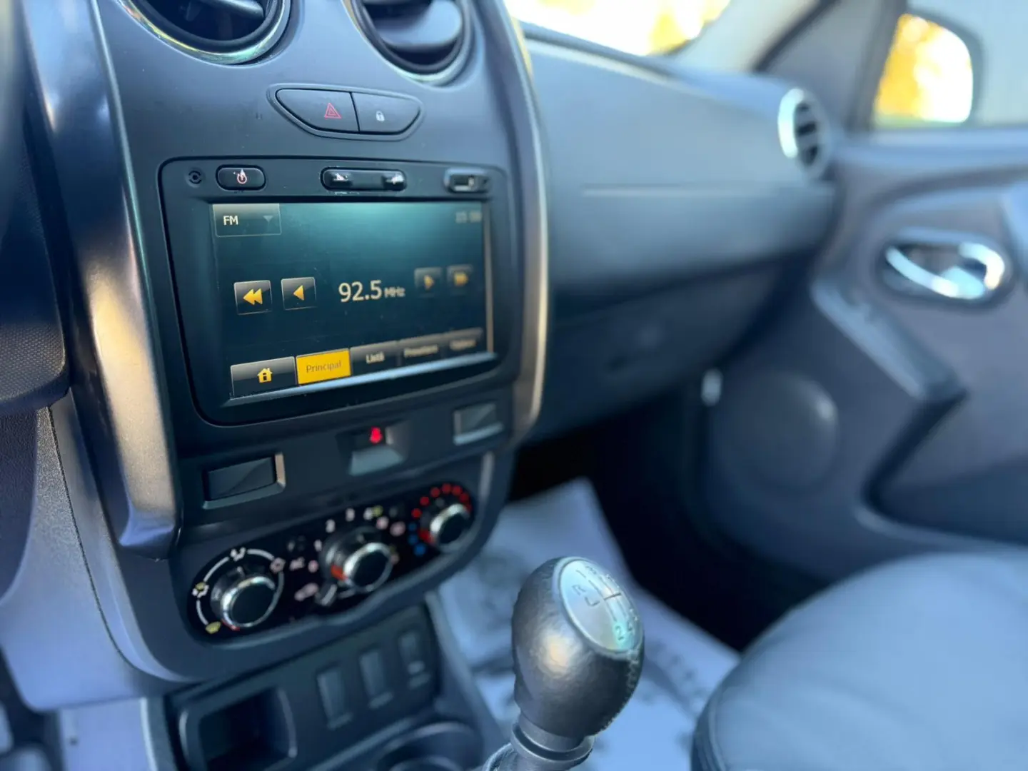 Dacia Duster 2015  1.2 Benzina  Piele  Navi