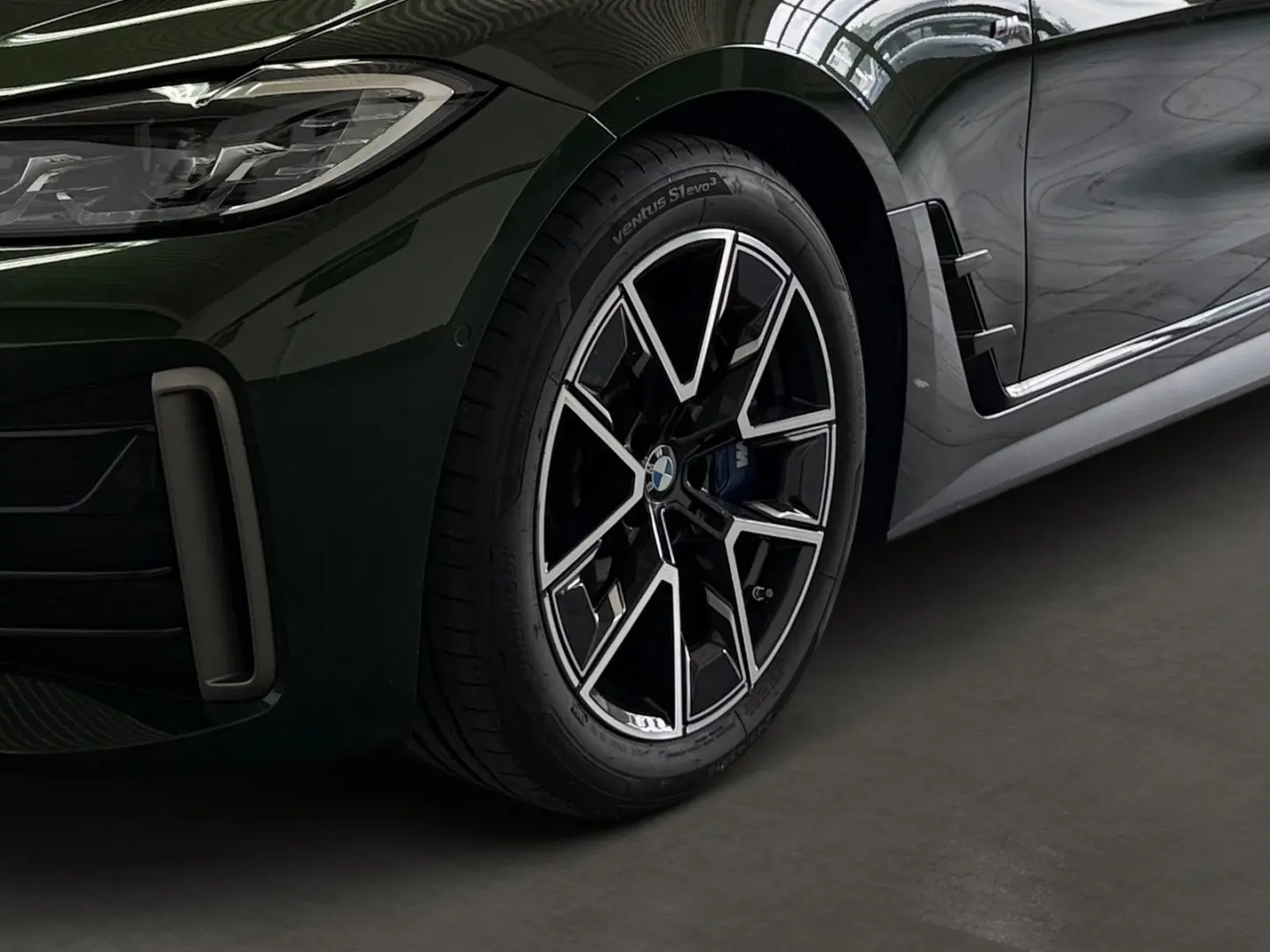 M440iGranCoupe LED Navi Kamera HiFi DriveAssist