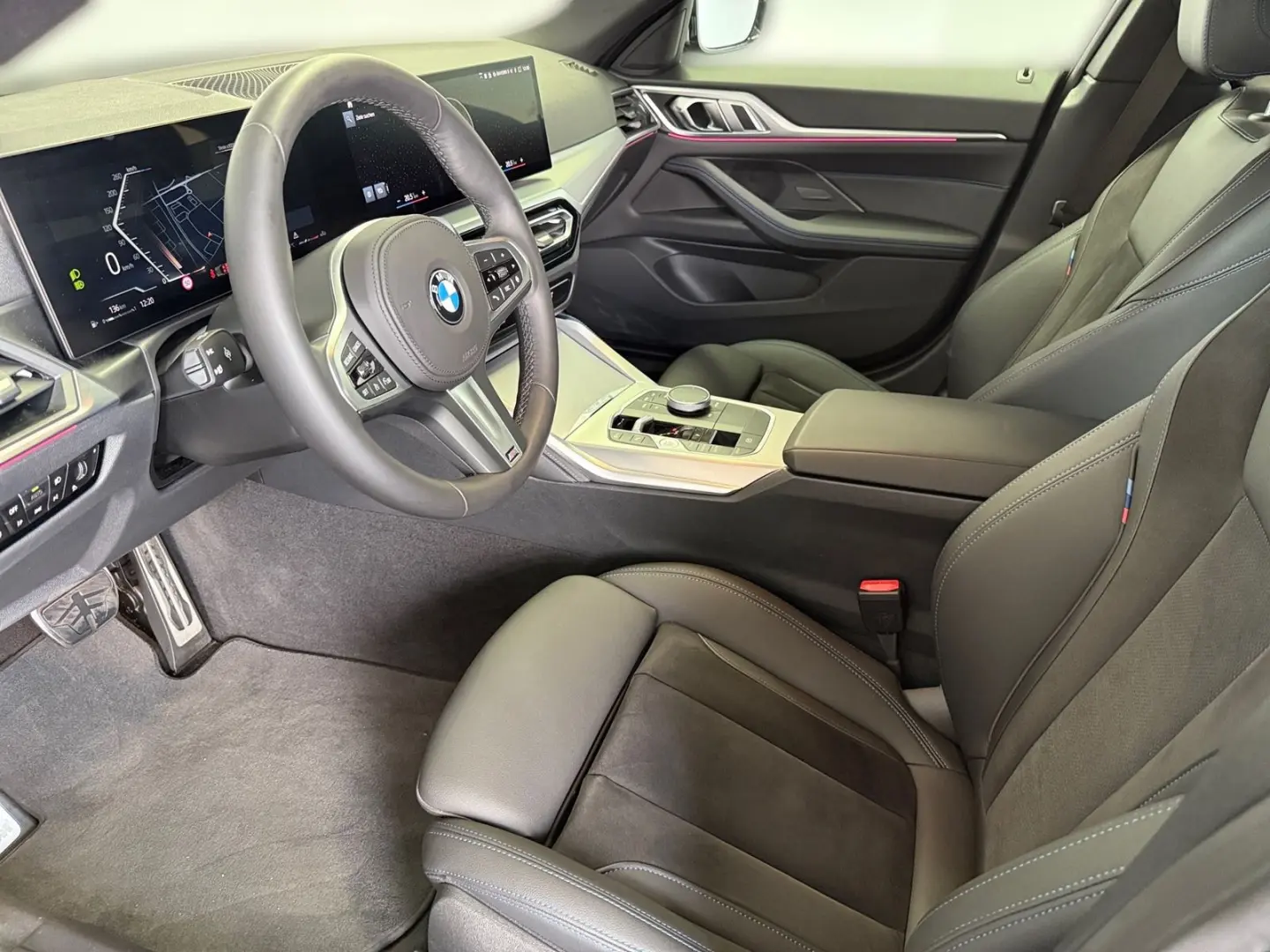 M440iGranCoupe LED Navi Kamera HiFi DriveAssist