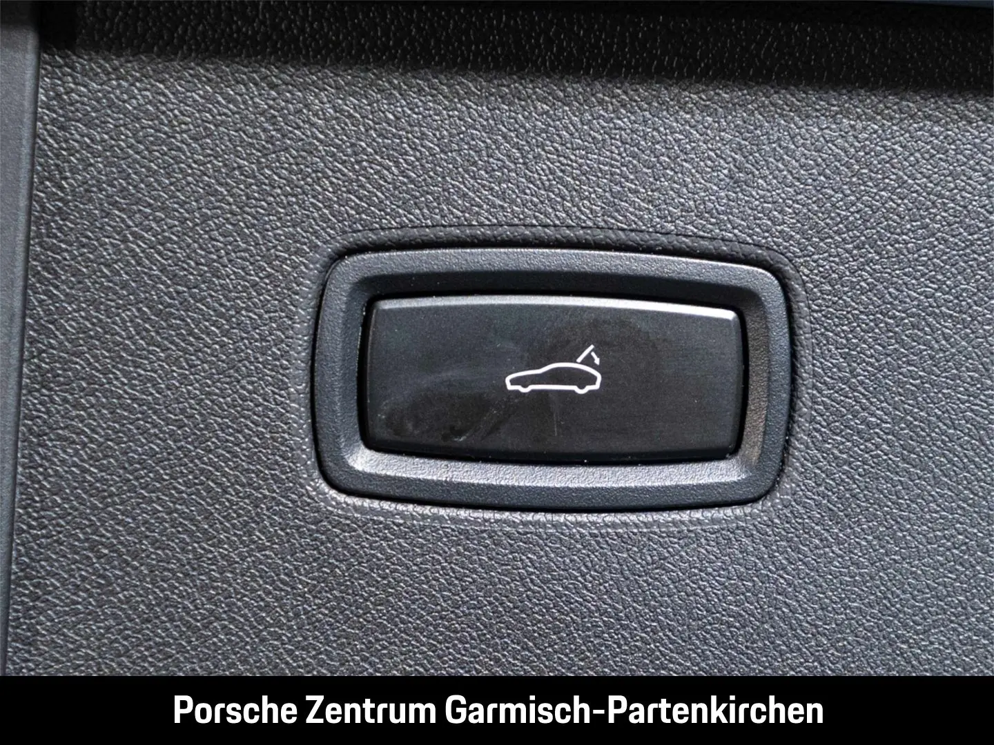 Cayenne E-Hybrid LenkradHZG 360 Kamera Memory