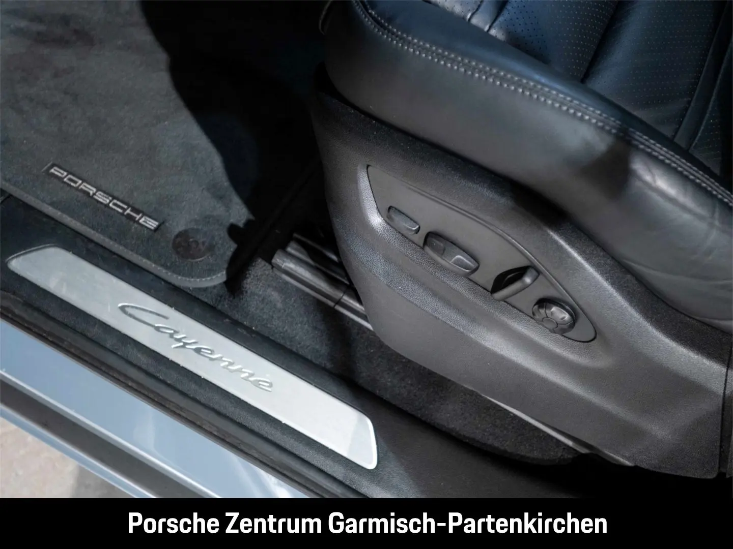 Cayenne E-Hybrid LenkradHZG 360 Kamera Memory