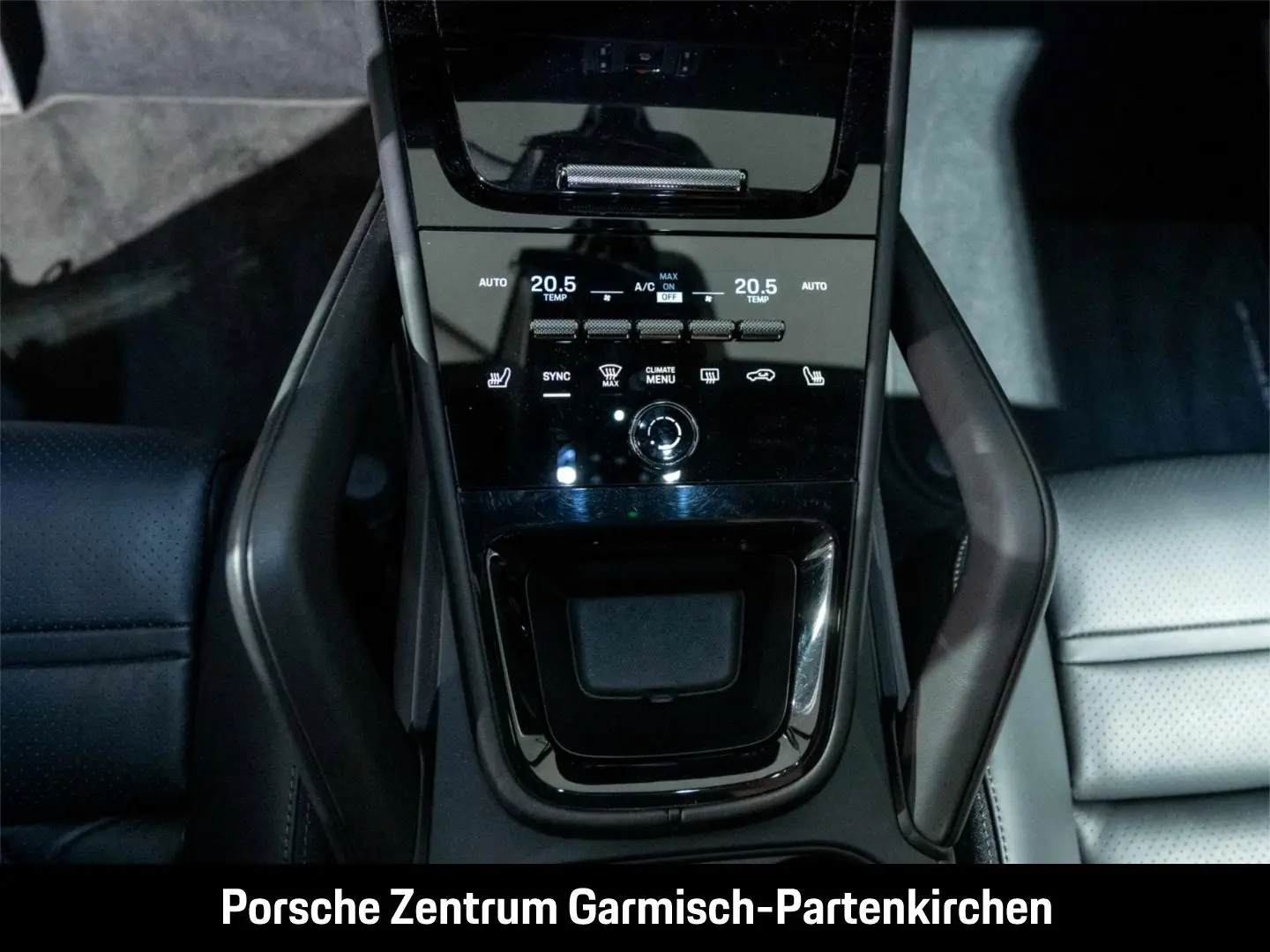 Cayenne E-Hybrid LenkradHZG 360 Kamera Memory