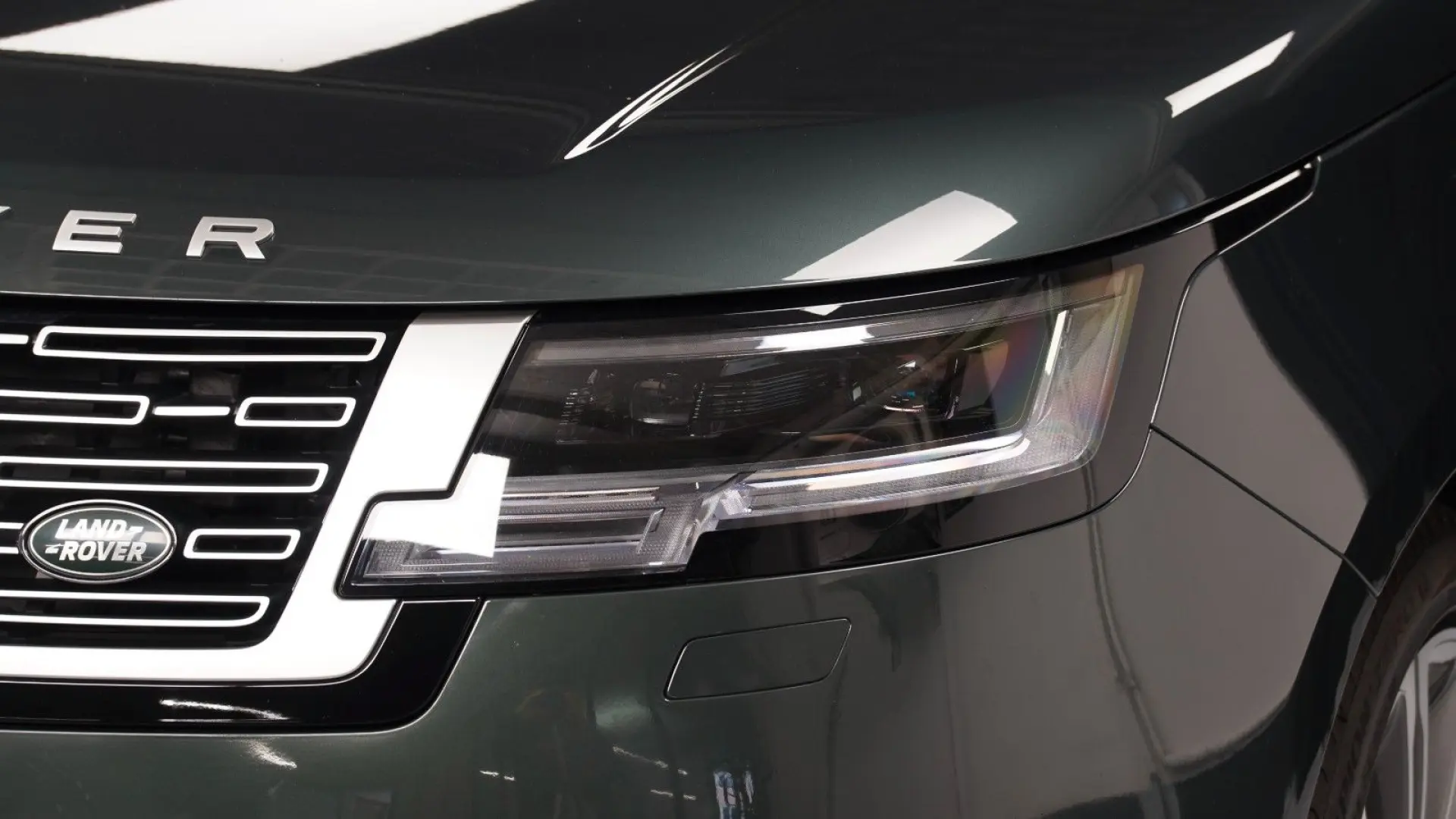 RangeRover P530 Autobiography  360 Massage AHK