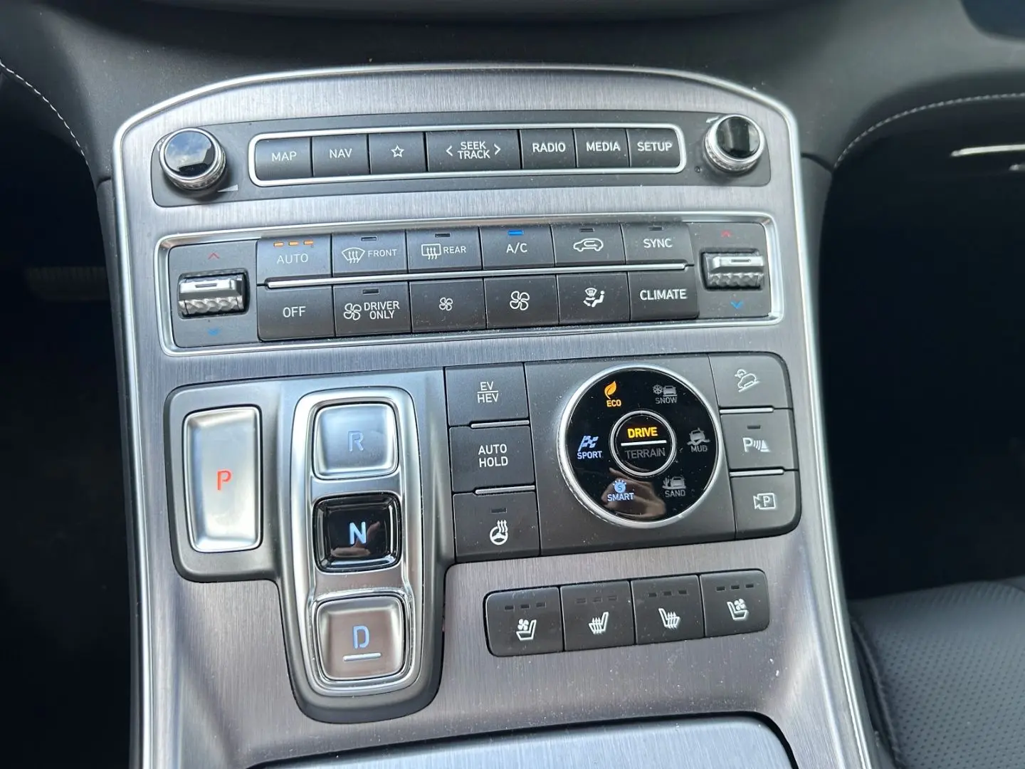 SANTA FE Signature Plug-In Hybrid 4WD 1.6 T-GDI